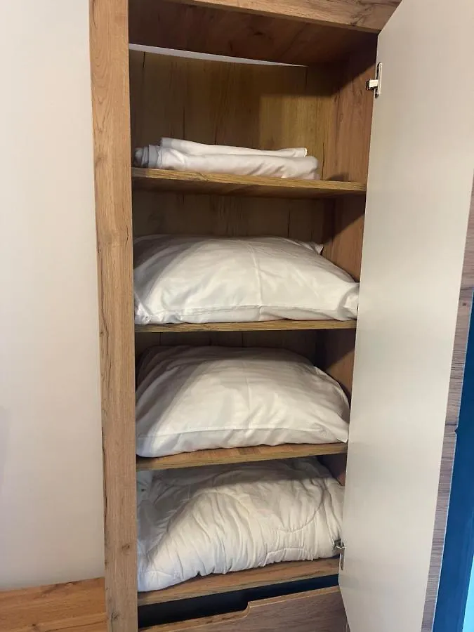 شقة وارسو  في Apartament Mokotow 0*,  بولندا